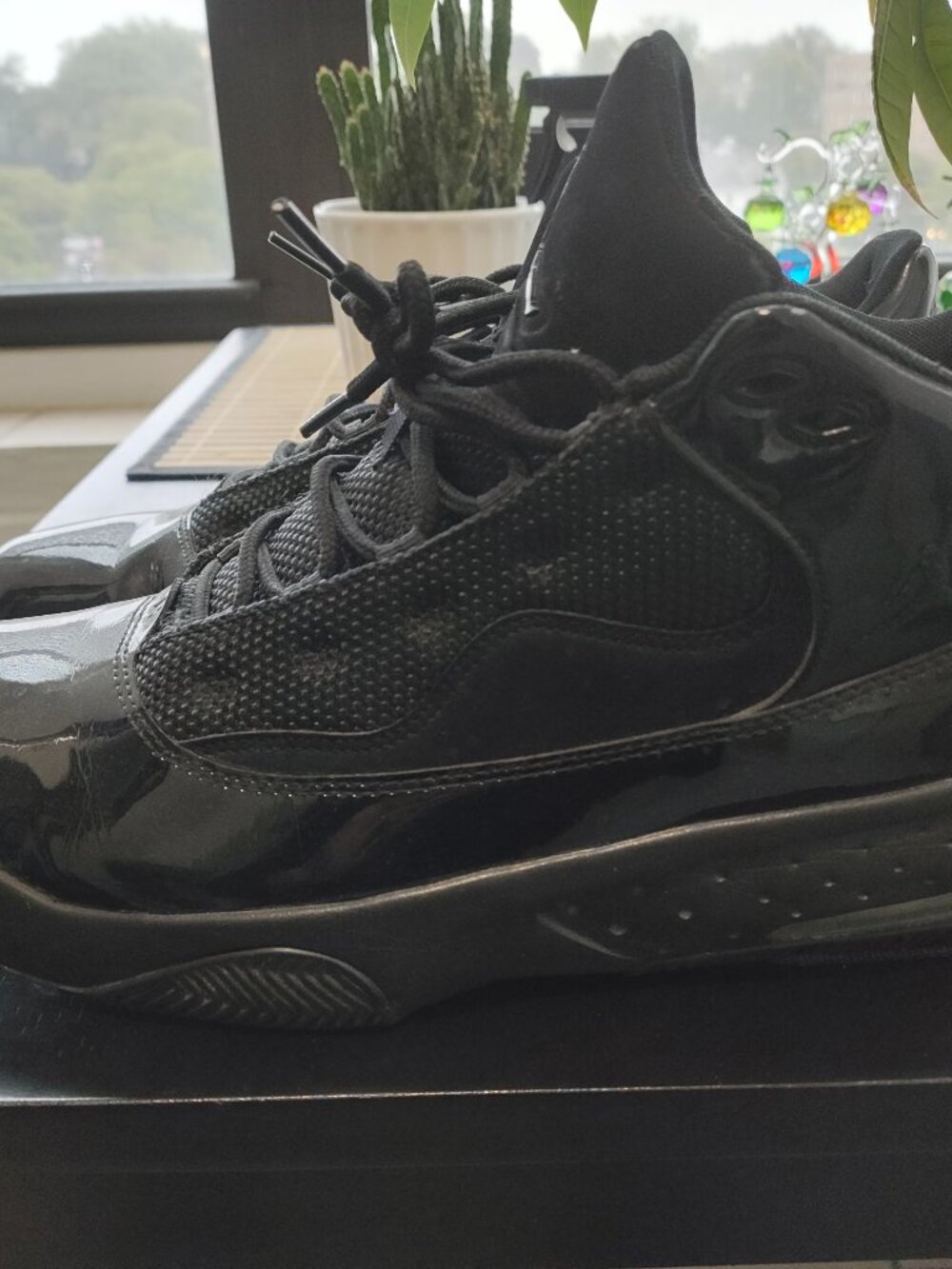 All black jordans
